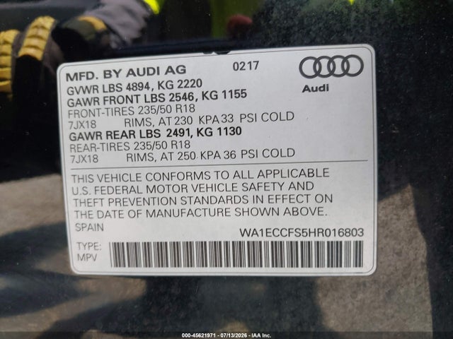 WA1ECCFS5HR016803 Audi Q3 2.0t Premium