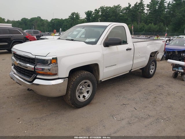 Chevrolet Silverado 1500 Wt 2018 1GCNKNEH7JZ259125 Image 2