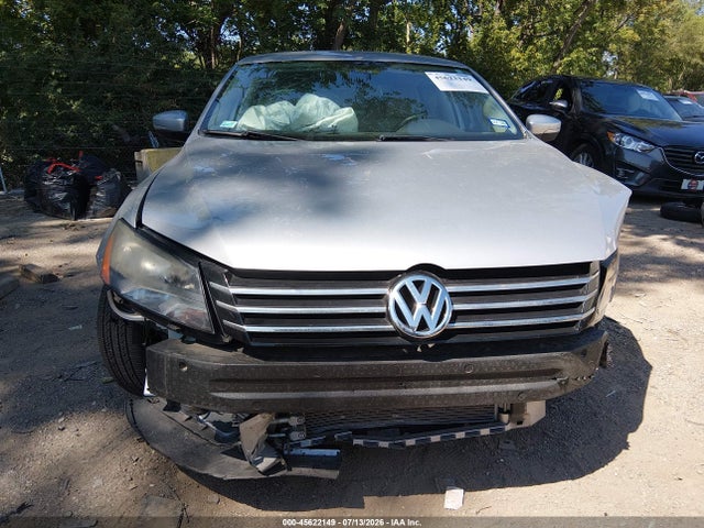 Продажа на аукционе авто 2015 Volkswagen Passat 1.8t Wolfsburg Edition, vin: 1VWAS7A33FC028458, номер лота: 45622149
