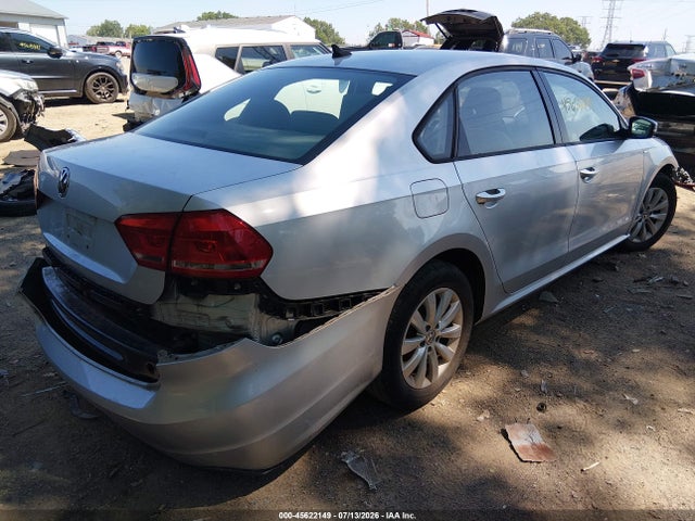 Продажа на аукционе авто 2015 Volkswagen Passat 1.8t Wolfsburg Edition, vin: 1VWAS7A33FC028458, номер лота: 45622149