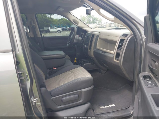 45622152 :رقم المزاد ، 1D7RV1GT8AS232131 vin ، 2010 Dodge Ram 1500 St مزاد بيع