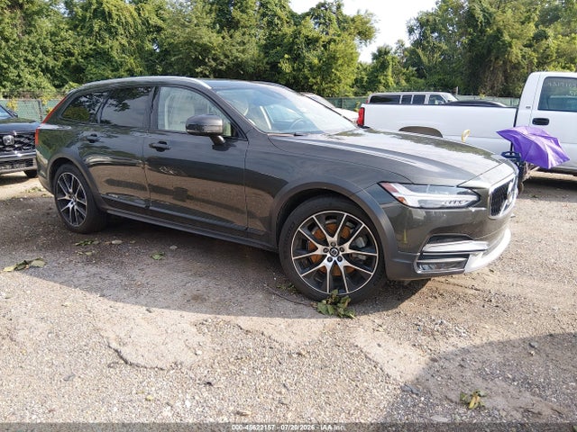 45622157 :رقم المزاد ، YV4A22NL5L1115928 vin ، 2020 Volvo V90 Cross Country T6 مزاد بيع