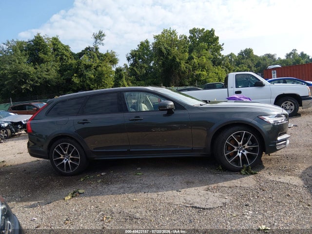 45622157 :رقم المزاد ، YV4A22NL5L1115928 vin ، 2020 Volvo V90 Cross Country T6 مزاد بيع
