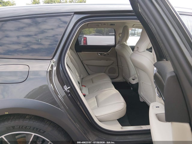 45622157 :رقم المزاد ، YV4A22NL5L1115928 vin ، 2020 Volvo V90 Cross Country T6 مزاد بيع