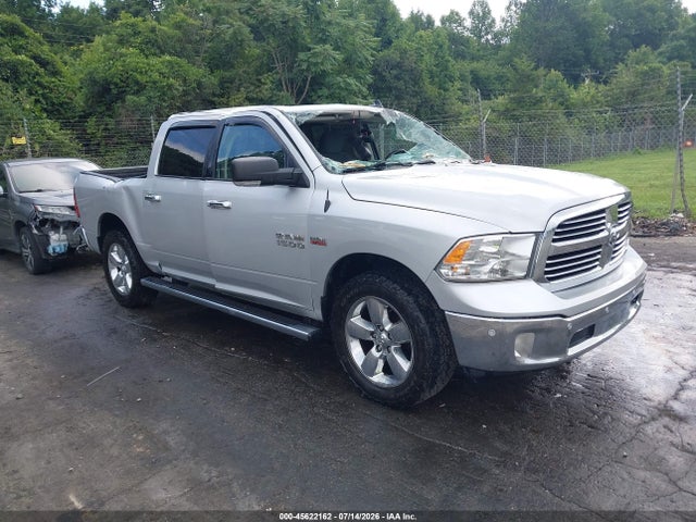 45622162 :رقم المزاد ، 3C6RR7LT2HG660535 vin ، 2017 Ram 1500 Big Horn  4x4 5'7 Box مزاد بيع