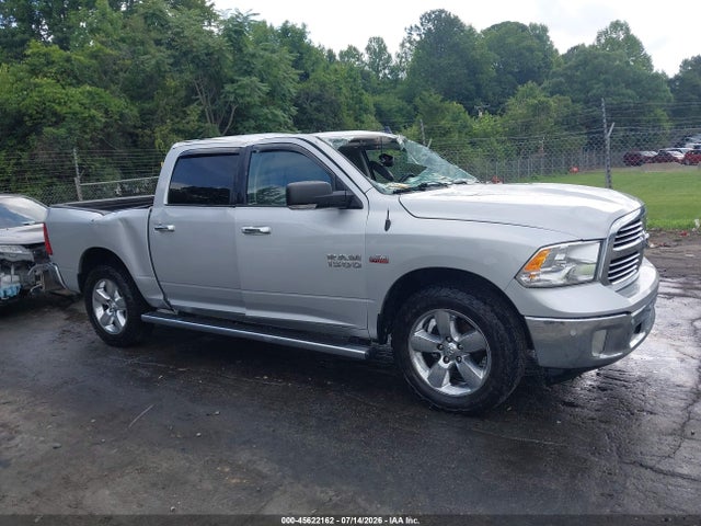 Продажа на аукционе авто 2017 Ram 1500 Big Horn  4x4 5'7 Box, vin: 3C6RR7LT2HG660535, номер лота: 45622162