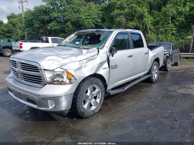 Продажа на аукционе авто 2017 Ram 1500 Big Horn  4x4 5'7 Box, vin: 3C6RR7LT2HG660535, номер лота: 45622162