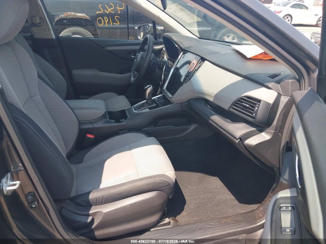 45622190 :رقم المزاد ، 4S4BTACC1N3201600 vin ، 2022 Subaru Outback Premium مزاد بيع