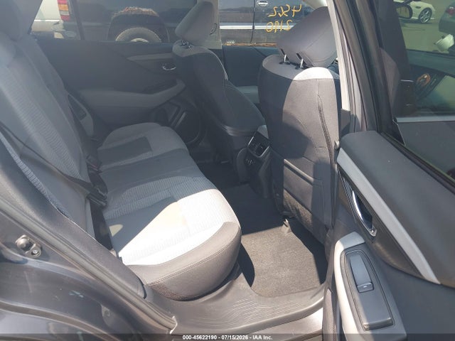 45622190 :رقم المزاد ، 4S4BTACC1N3201600 vin ، 2022 Subaru Outback Premium مزاد بيع
