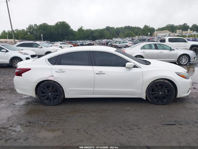 1N4AL3AP7JC140318 Nissan Altima 2.5 Sr