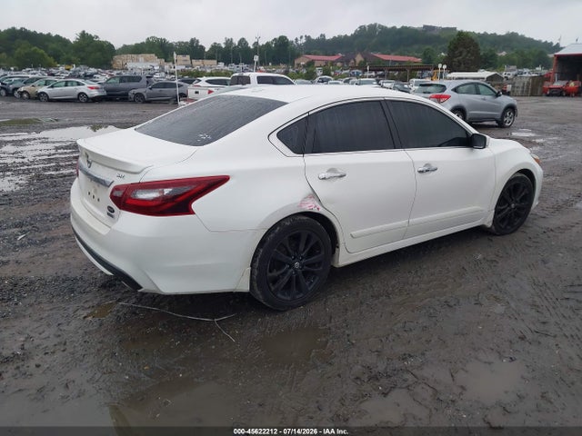 1N4AL3AP7JC140318 Nissan Altima 2.5 Sr
