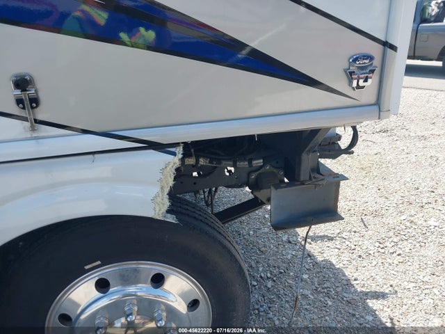 Ford F53 2020 1F66F5DY3K0A17161 Image 13