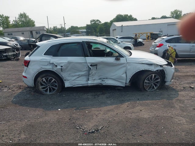 Продаж на аукціоні авто 2023 Audi Q5 Premium Plus 45 Tfsi S Line Quattro, vin: WA1EAAFY2P2019342, номер лоту: 45622221