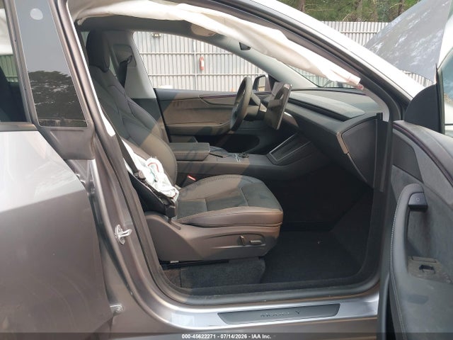 Продажа на аукционе авто 2026 Tesla Model Y All-wheel Drive/long Range Launch Series/premium All-wheel Drive, vin: 7SAYGDEE8TF445475, номер лота: 45622271