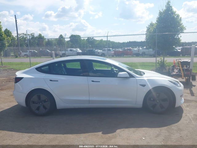 2021 Tesla Model 3 Long Range Dual Motor All-wheel Drive მანქანა იყიდება აუქციონზე, vin: 5YJ3E1EB8MF902014, აუქციონის ნომერი: 45622323