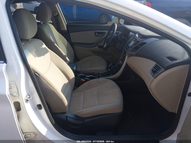 Продажа на аукционе авто 2016 Hyundai Elantra Value Edition, vin: 5NPDH4AE9GH674138, номер лота: 45622335