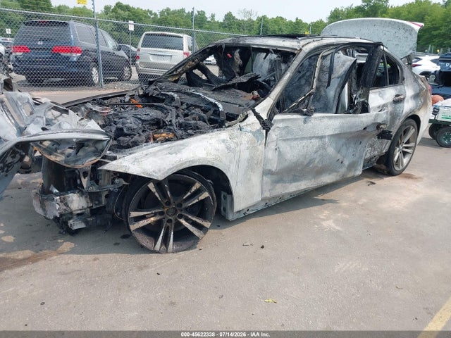 2017 Bmw 330i Xdrive მანქანა იყიდება აუქციონზე, vin: WBA8D9C36HA011511, აუქციონის ნომერი: 45622338