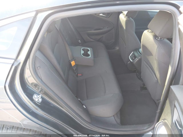 1G1ZE5ST3HF266238 Chevrolet MALIBU 1LT