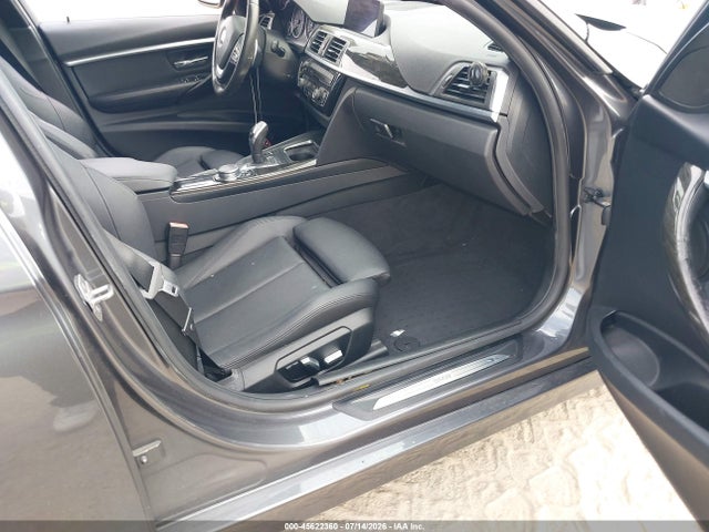 Продажа на аукционе авто 2016 Bmw 328i, vin: WBA8E9G57GNU30077, номер лота: 45622360