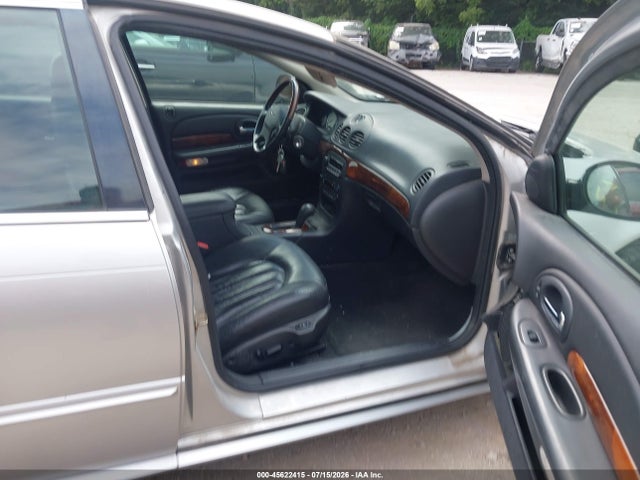 2002 Chrysler Concorde Limited მანქანა იყიდება აუქციონზე, vin: 2C3HD56G62H186011, აუქციონის ნომერი: 45622415