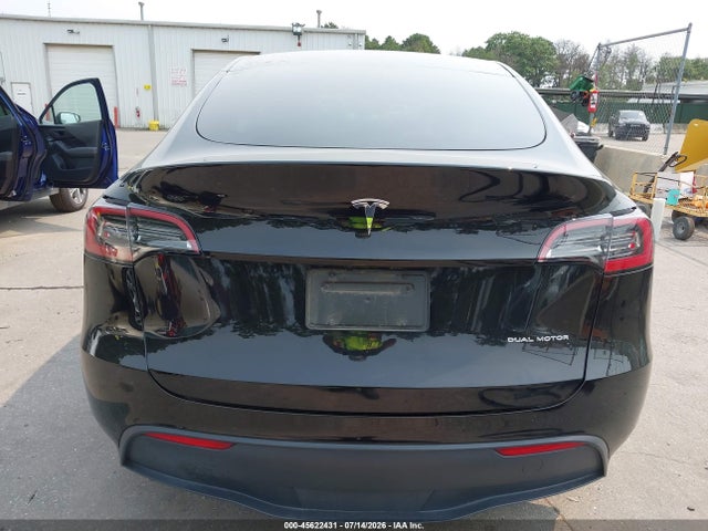 Auction sale of the 2023 Tesla Model Y Awd/long Range Dual Motor All-wheel Drive, vin: 7SAYGAEE8PF902600, lot number: 45622431