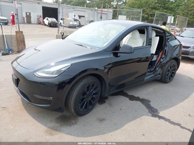 Auction sale of the 2023 Tesla Model Y Awd/long Range Dual Motor All-wheel Drive, vin: 7SAYGAEE8PF902600, lot number: 45622431