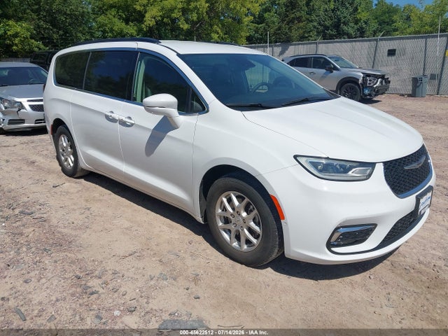 Продаж на аукціоні авто 2022 Chrysler Pacifica Touring L, vin: 2C4RC1BG6NR157169, номер лоту: 45622512