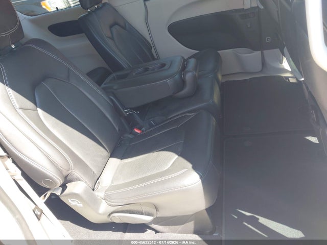 Продаж на аукціоні авто 2022 Chrysler Pacifica Touring L, vin: 2C4RC1BG6NR157169, номер лоту: 45622512
