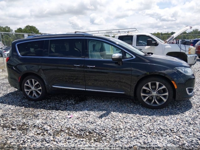 2C4RC1GG5HR762992 Chrysler Pacifica Limited