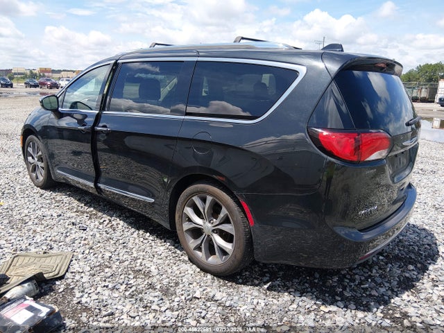 2C4RC1GG5HR762992 Chrysler Pacifica Limited