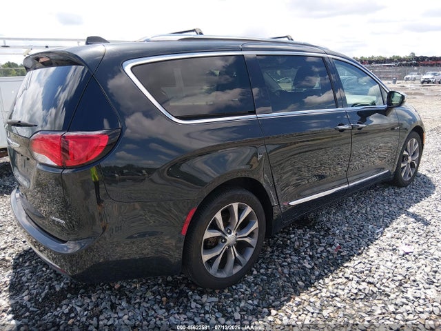 2C4RC1GG5HR762992 Chrysler Pacifica Limited