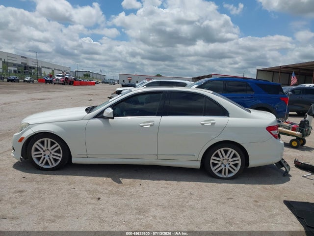 45622600 :رقم المزاد ، WDDGF54X29F213890 vin ، 2009 Mercedes-benz C 300 Luxury/sport مزاد بيع