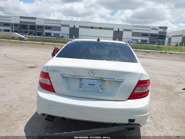 45622600 :رقم المزاد ، WDDGF54X29F213890 vin ، 2009 Mercedes-benz C 300 Luxury/sport مزاد بيع