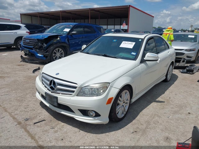 45622600 :رقم المزاد ، WDDGF54X29F213890 vin ، 2009 Mercedes-benz C 300 Luxury/sport مزاد بيع