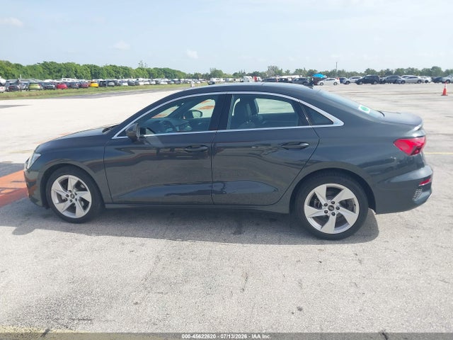 Aukcja sprzedaży 2024 Audi A3 Premium 40 Tfsi Quattro S Tronic, vin: WAUGUDGY3RA042348, numer aukcji: 45622620