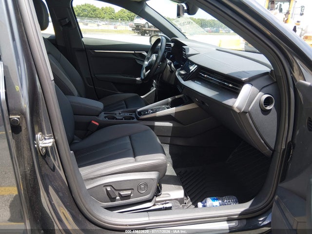 Aukcja sprzedaży 2024 Audi A3 Premium 40 Tfsi Quattro S Tronic, vin: WAUGUDGY3RA042348, numer aukcji: 45622620