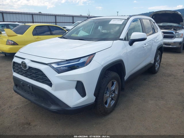 Toyota Rav4 Xle 2022 2T3W1RFV0NW236021 Image 2