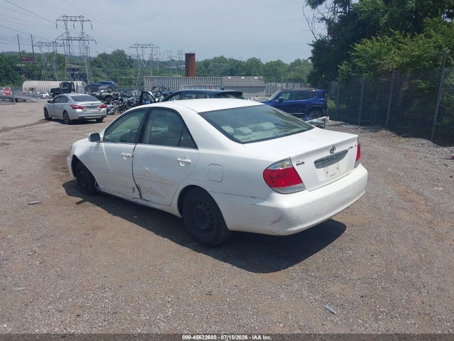 45622680 :رقم المزاد ، 4T1BE32K66U736562 vin ، 2006 Toyota Camry Le مزاد بيع