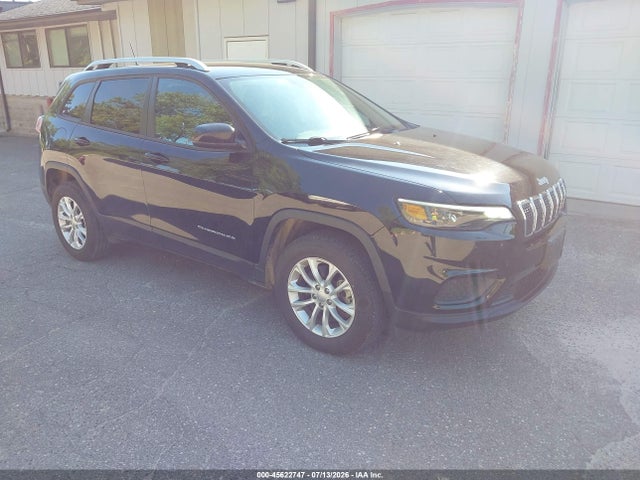 2021 Jeep Cherokee Latitude 4x4 მანქანა იყიდება აუქციონზე, vin: 1C4PJMCB7MD242704, აუქციონის ნომერი: 45622747