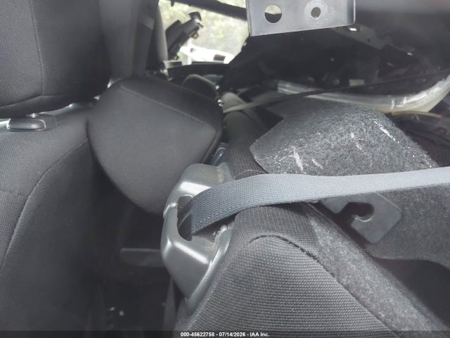 Продажа на аукционе авто 2014 Mitsubishi Outlander Sport Es, vin: 4A4AR3AU0EE030129, номер лота: 45622758