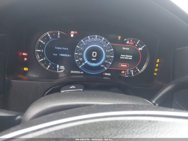 Продажа на аукционе авто 2018 Cadillac Escalade Esv Luxury, vin: 1GYS4HKJ3JR164089, номер лота: 45622765