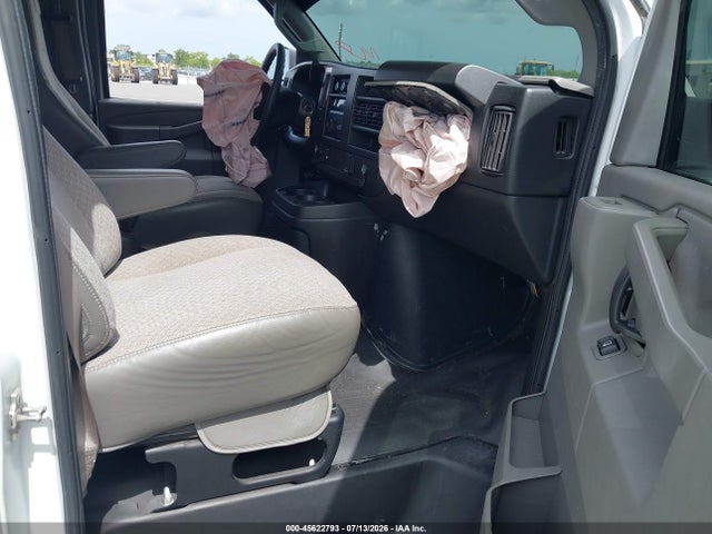45622793 :رقم المزاد ، 1GTW7AFF4H1908304 vin ، 2017 Gmc Savana 2500 Work Van مزاد بيع