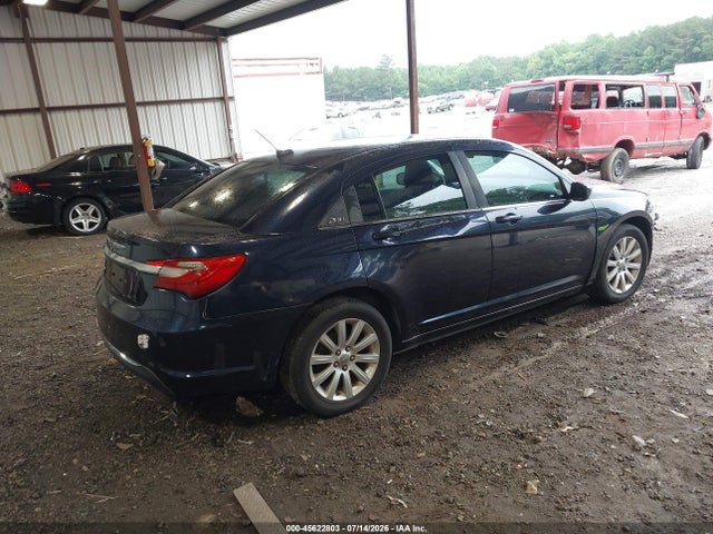 45622803 :رقم المزاد ، 1C3CCBBB2CN125009 vin ، 2012 Chrysler 200 Touring مزاد بيع