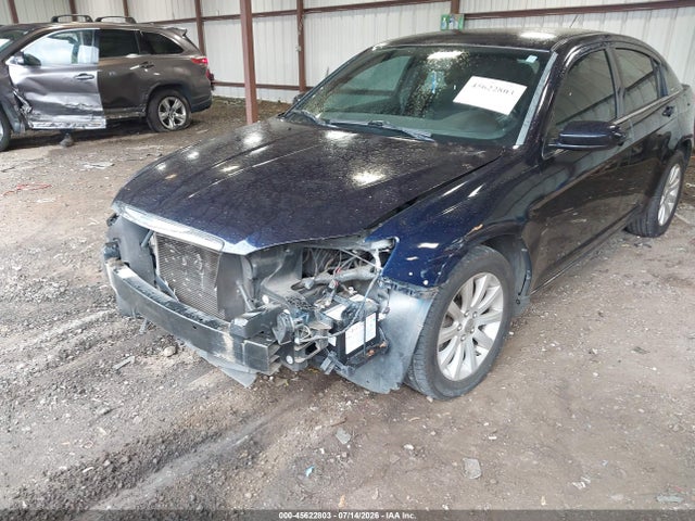 45622803 :رقم المزاد ، 1C3CCBBB2CN125009 vin ، 2012 Chrysler 200 Touring مزاد بيع