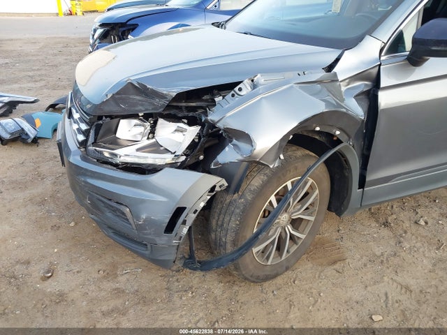 3VV2B7AX5KM196798 Volkswagen Tiguan 2.0t Se/2.0t Sel/2.0t Sel R-line/2.0t Sel R-line Black