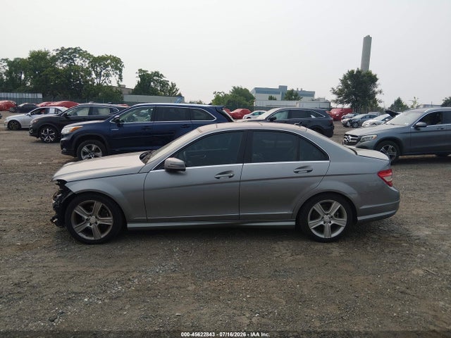 2011 Mercedes-benz C 300 Sport 4matic მანქანა იყიდება აუქციონზე, vin: WDDGF8BB5BR164858, აუქციონის ნომერი: 45622843