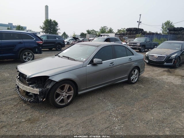 2011 Mercedes-benz C 300 Sport 4matic მანქანა იყიდება აუქციონზე, vin: WDDGF8BB5BR164858, აუქციონის ნომერი: 45622843