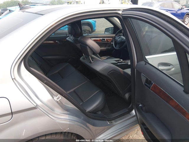 2011 Mercedes-benz C 300 Sport 4matic მანქანა იყიდება აუქციონზე, vin: WDDGF8BB5BR164858, აუქციონის ნომერი: 45622843
