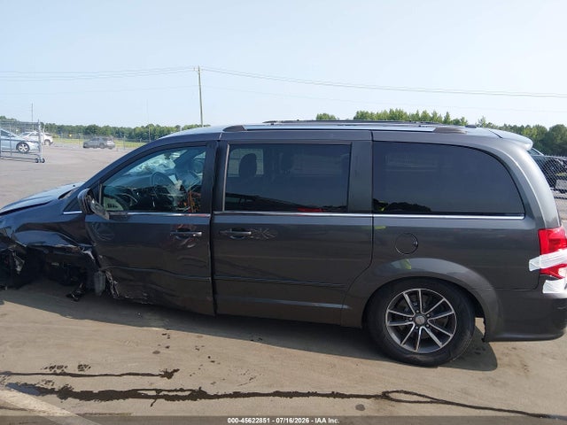 45622851 :رقم المزاد ، 2C4RDGCG6HR599680 vin ، 2017 Dodge Grand Caravan Sxt مزاد بيع
