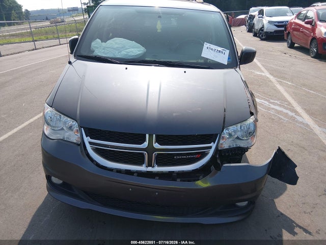 45622851 :رقم المزاد ، 2C4RDGCG6HR599680 vin ، 2017 Dodge Grand Caravan Sxt مزاد بيع